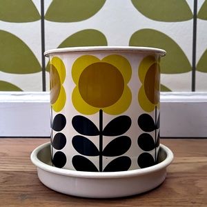 ORLA KIELY Big Spot Flower Stem Large Enamel Plant Pot - Sold Out Everywhere